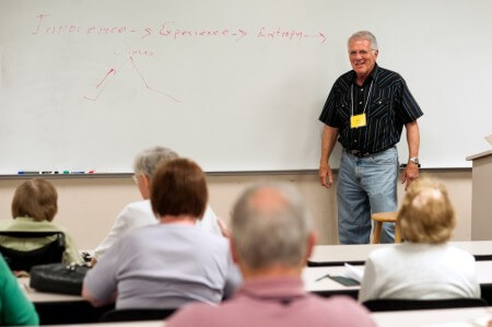 Bill Early teaching the BULLI Fiction Fraught with Fact class in the Jacobs Building on Brenau University's Gainesville campus.
