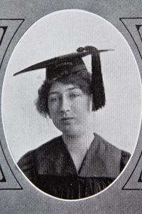 Cora Anderson Hill, WC '16, pictured in the 1916 Bubbles.